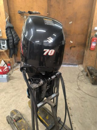 Suzuki DF70 Fueraborda