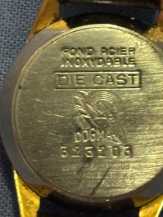 Reloj Dogma Prima Mecánico Dorado