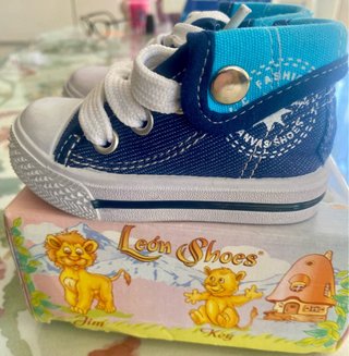 Botín bebé lona azul con cordones