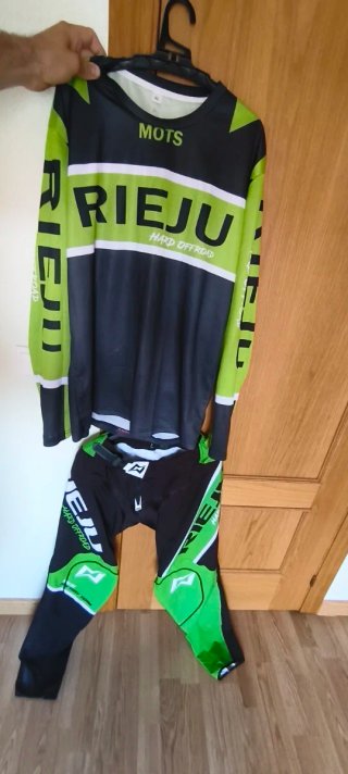Moto Rieju MR 300 Enduro 2025    2.200km