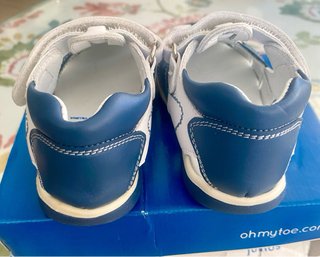 Sandalias/ zapato niño azul y blanco