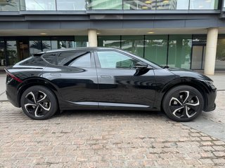 KIA EV6 2021