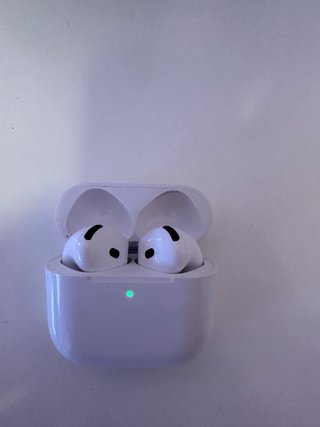 Apple AirPods 4 Blancos