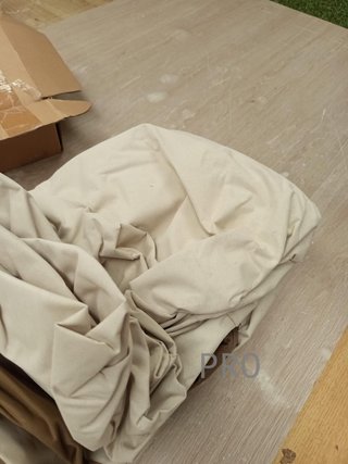 Fondello protettivo Amazon Basics per panca a 3 posti, Beige+bronzato