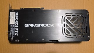 Palit RTX 5090 sin CPU ni Memoria