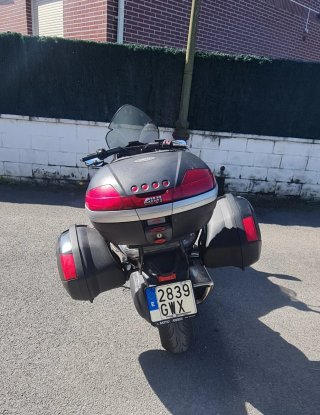 Honda DN-01 Negra