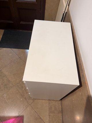 Cajonera blanca de plástico