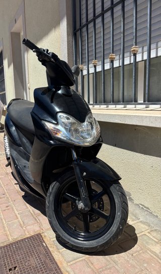 Yamaha Jog RR