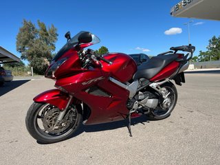 Honda VFR 800 V-Tec Roja