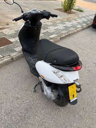 Piaggio Zip 2014 Blanca
