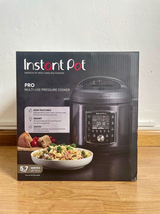 Instant Pot PRO 5.7L Olla a Presión Multifunción
