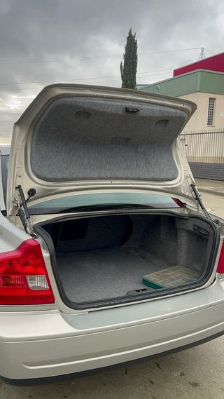 Volvo S80 2003