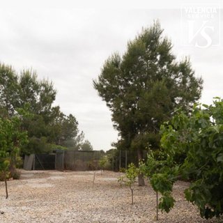 VS 0891 – CHALET CON PISCINA Y JARDÍN EN NÁQUERA
