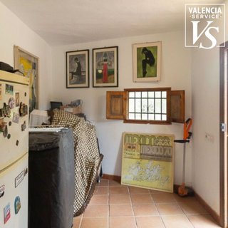 VS 0891 – CHALET CON PISCINA Y JARDÍN EN NÁQUERA
