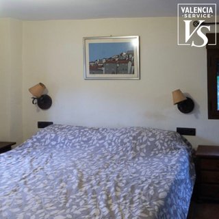 VS 0891 – CHALET CON PISCINA Y JARDÍN EN NÁQUERA