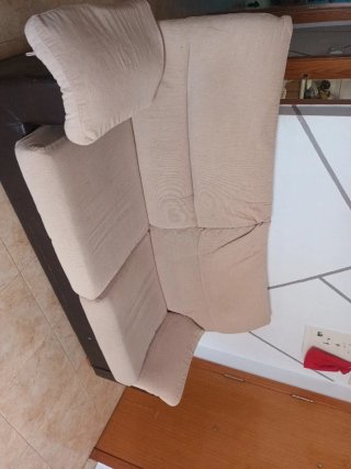 Sofá de 2 plazas en tela