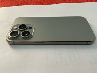 iPhone 15 Pro 128GB Gris