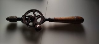 Trapano a mano vintage