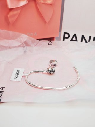 Pulsera Pandora 17 cm + Charm Cierre Seguridad