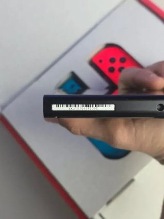 Nintendo Switch Neon Completa Azul y Rojo