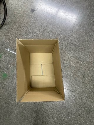 Cajas de cartón 1 = a 1€/unidad  Todas a 0,80€/uni