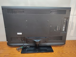 TV Sony KDL-40EX520 Pie Base