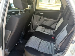 Suzuki SX4 2011