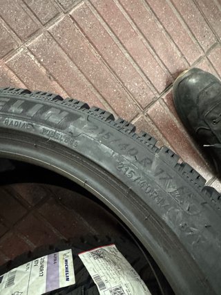 2 Neumáticos Michelin 215/40 R17 87V Alpin 6