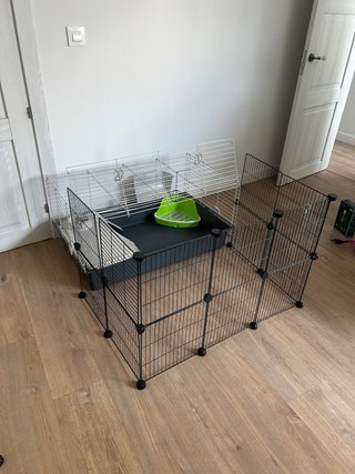 Jaula y accesorios para conejo o cobaya