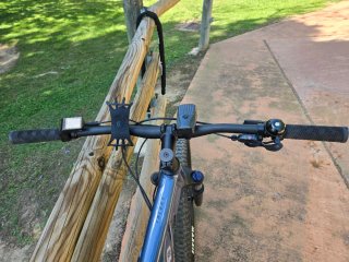 Bicicleta eléctrica como nueva