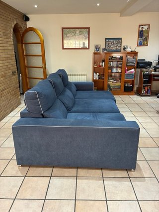 Sofá modular azul de tela