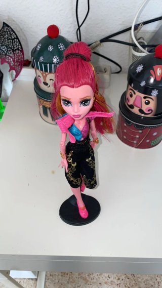 Muñeca Monster High Gigi
