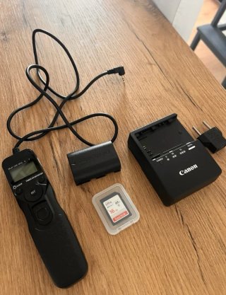 Canon EOS 70D Kit Completo