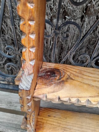 MUEBLE AUXILIAR CASTELLANO ANTIGUO