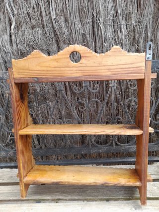 MUEBLE AUXILIAR CASTELLANO ANTIGUO