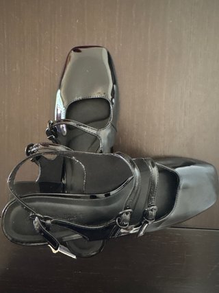 Zapatos Stradivarius Negros Tacón Bajo