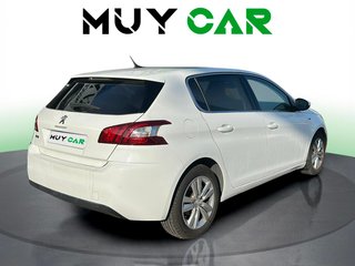 Peugeot 308 PureTech 130 S&S Style 96 kW (130 CV)