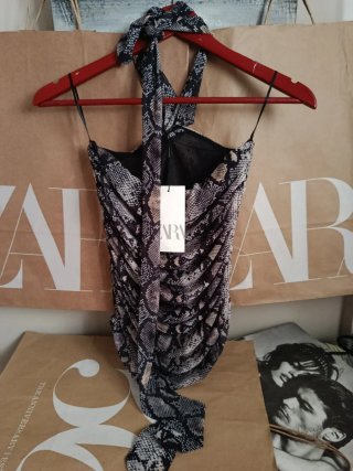 Top Zara estampado serpiente