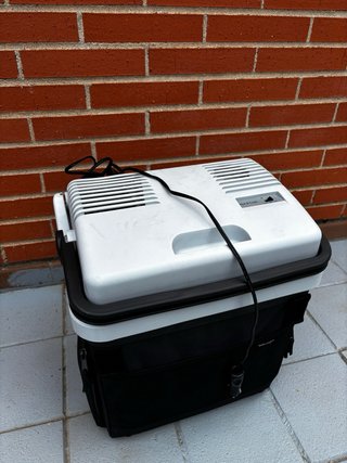 Nevera Original VW con Adaptador Corriente