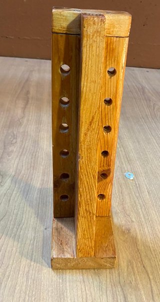 Organizador de herramientas artesanal de madera