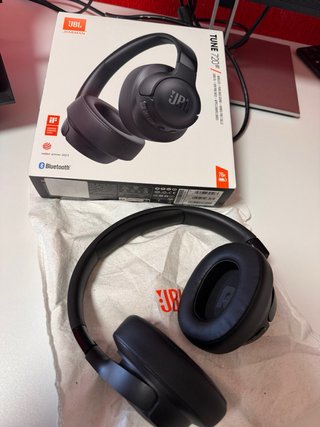 JBL Tune 720 BT Auriculares Inalámbricos Negros