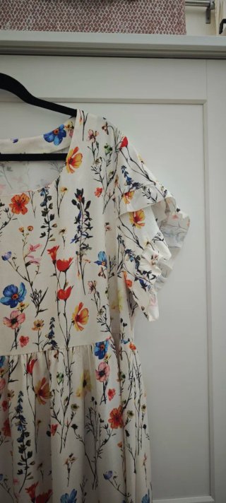 Vestido estampado floral branco