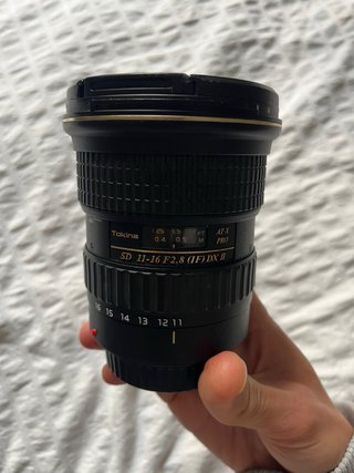 Tokina AT-X 11-16mm f/2.8 DX II Objetivo