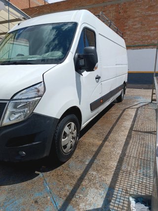 Nissan NV400 2015