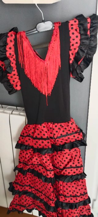 Vestido de flamenca niña lunares