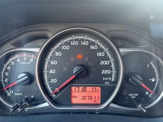 Toyota Yaris 1.0 VVT-i City