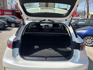 Lexus CT 200h