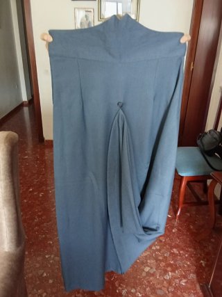 Chaquetilla de corto y falda amazona azul