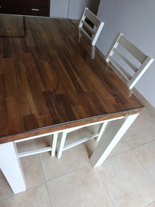 Mesa comedor madera y cristal + 4 sillas