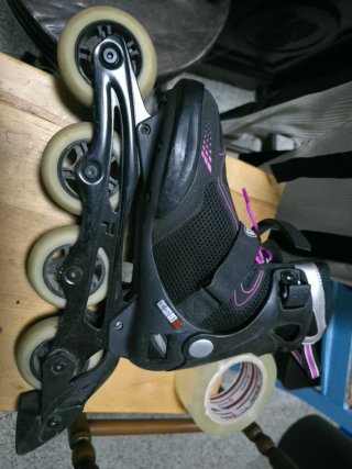 Patinete Patines en Línea Fila DIN EN 13843